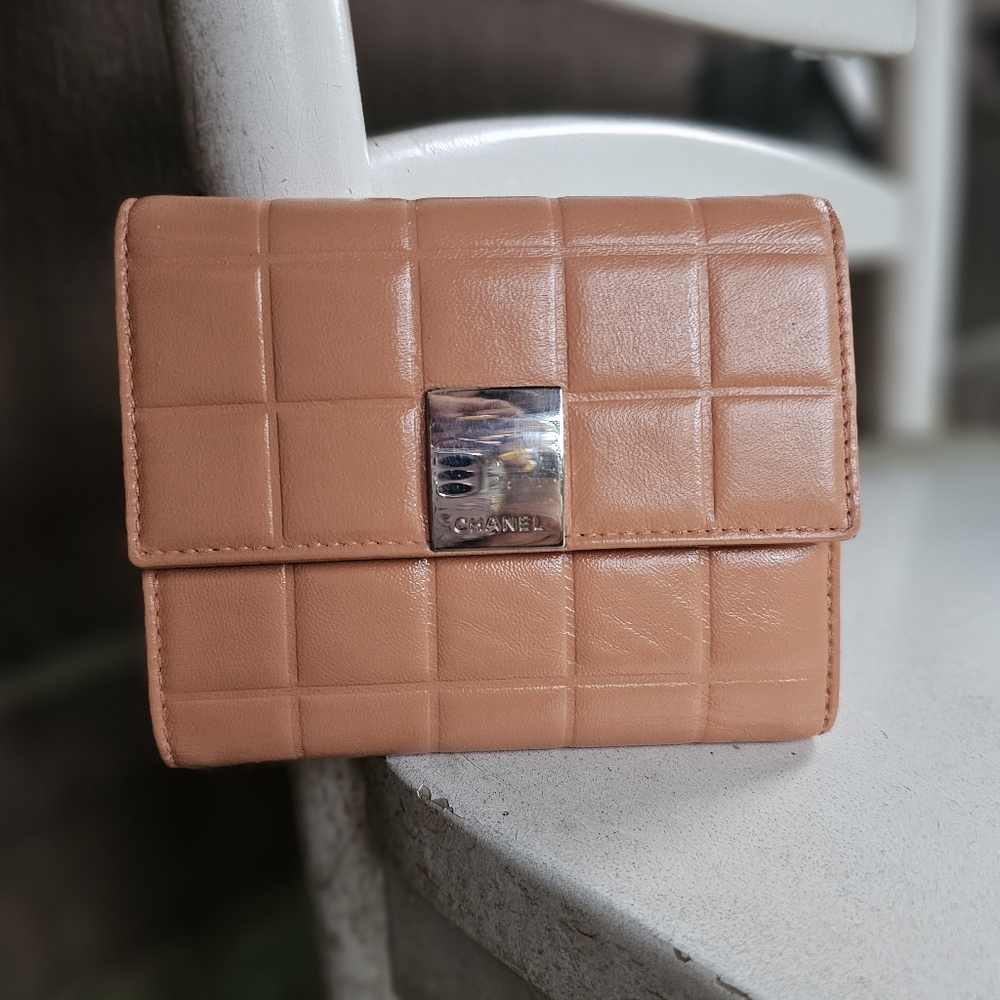 Chanel Vintage Chocolate Bar Trifold Wallet